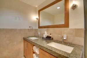 Billede fra billedgalleriet på Beachfront Biloxi Condo Balcony and Community Perks i Biloxi