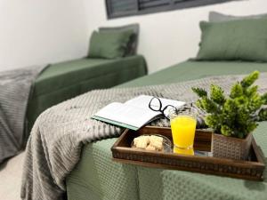 Postel nebo postele na pokoji v ubytování Acolhedora casa de 03 quartos