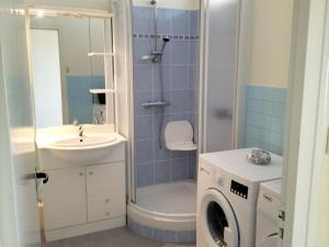 Fotografia z galérie ubytovania Appartement 1 chambre, balcon mer, Saint-Jean-de-Monts, 50m plage, animaux admis, parking - FR-1-323-266 v destinácii Saint-Jean-de-Monts