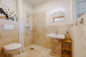 Käferberghof im Burgenland, Komfortzimmer mit Frühstück, Bed & Breakfast, Urlaub am Bauernhof的一间浴室