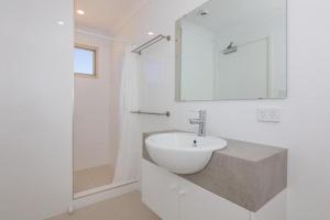 Gallery image of Cervantes Lodge in Cervantes