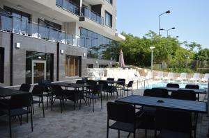 Bazén v ubytování Hotel Ray nebo v jeho okolí