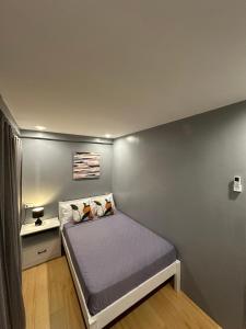 Un pat sau paturi într-o cameră la D' Beach Resort