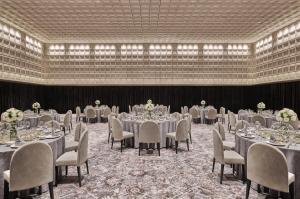 上海金普顿前滩酒店餐厅或其他用餐的地方