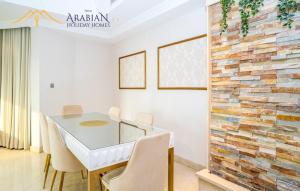 Fotografie z fotogalerie ubytování New Arabian Trident Waterfront 3 BR plus maid v Dubaji