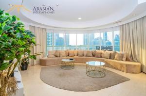 Posezení v ubytování New Arabian Trident Waterfront 3 BR plus maid