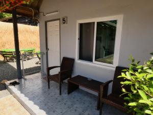 Balkón nebo terasa v ubytování Lemon Guesthouse + 33 fotografií