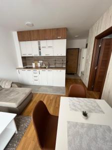 Cuina o zona de cuina de Divčinova Apartman 008