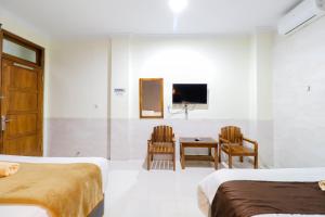 Televisyen dan/atau pusat hiburan di Hotel Safara Yogyakarta