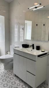 Perquilhas House tesisinde bir banyo