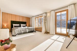 Posteľ alebo postele v izbe v ubytovaní Chalet Lilly - Luxury by A-Appartments mit Ski in - Ski out