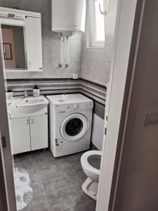 Afbeelding uit fotogalerij van Nikolici - Free Parking in Vranje