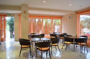 Restaurace v ubytování Hotel Paradise