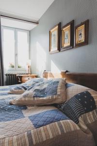 Voodi või voodid majutusasutuse Hôtel Le Besso - Swiss Romantic Lodge Zinal toas