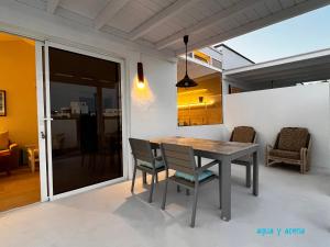 Χώρος καθιστικού στο CASA TIE' Lanzarote vista mar - piscina relax - adults only +69 φωτογραφίες