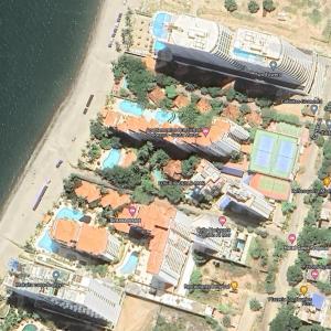 an aerial view of a resort near the water at Bello Horizonte * Unido Al Mar in Santa Marta +24 photos