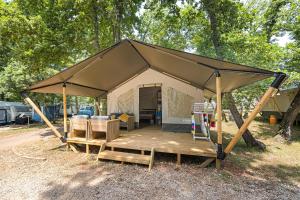 Vonkajšia záhrada v ubytovaní Easyatent Safari tent Park Umag