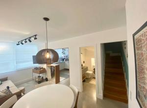 Фотография из галереи Duplex moderno 2 quartos na praia Leblon в Рио-де-Жанейро