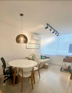 Фотография из галереи Duplex moderno 2 quartos na praia Leblon в Рио-де-Жанейро