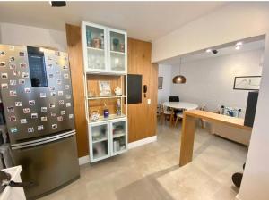 Фотография из галереи Duplex moderno 2 quartos na praia Leblon в Рио-де-Жанейро