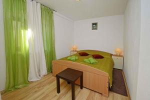 Postel nebo postele na pokoji v ubytování Apartment in Baderna - Istrien 44223
