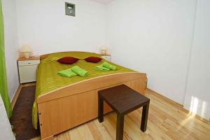 Postel nebo postele na pokoji v ubytování Apartment in Baderna - Istrien 44223