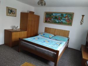 Posteľ alebo postele v izbe v ubytovaní Chalupa Na Křemence