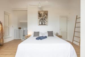 Postel nebo postele na pokoji v ubytování Baie Nettle Beach Villa 1130