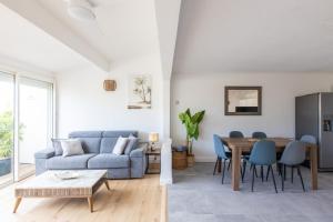 Posezení v ubytování Baie Nettle Beach Villa 1130