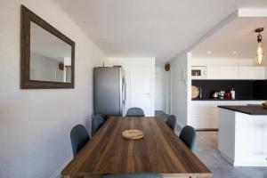 Kuchyň nebo kuchyňský kout v ubytování Baie Nettle Beach Villa 1130
