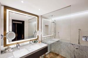 Koupelna v ubytování Hilton Budapest