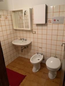 Phòng tắm tại Appartamento a Bagolino (BS)