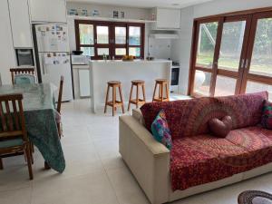 Кухня или мини-кухня в Suites Amma Noronha

