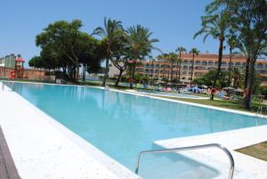 Bazén v ubytovaní Gran Hotel del Coto alebo v jeho blízkosti