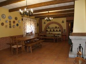 A restaurant or other place to eat at Chalet Rocal