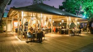 Restaurace v ubytování Bali Garden Beach Resort
