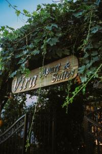 Vira Suites Hotel的证书、奖牌、标识或其他文件
