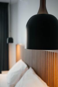 Vira Suites Hotel客房内的一张或多张床位