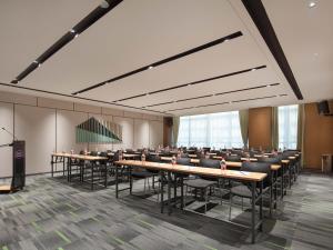 Imagen de la galería de Hampton by Hilton Shenzhen Bao'an Airport, en Shenzhen