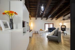 Gallery image of SingularStays San Vicente in Valencia