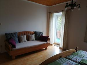 Galeriebild der Unterkunft Ferienwohnung Göriacher Stern in Pusarnitz