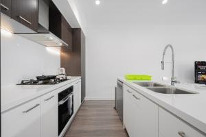Gallery image of Austral warm 4br house with parking&WiFi in Austral