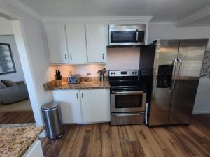 Kuchyňa alebo kuchynka v ubytovaní Luxurious SF & Napa Valley Getaway