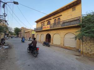 Gallery image of Hotel Raj Jaisalmer in Jaisalmer