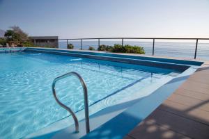 Piscina di NH Iquique Costa o nelle vicinanze