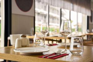 Restaurace v ubytování Ramada by Wyndham Cesme