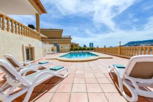 Basen w obiekcie Villas Guzman - BELLISSIMA lub w pobliżu
