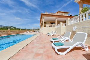 Basen w obiekcie Villas Guzman - BELLISSIMA lub w pobliżu