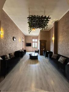 Prostor za sedenje u objektu Gresham Hotel