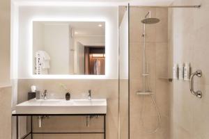 Bagno di Tapestry by Hilton Ambasciatori Hotel